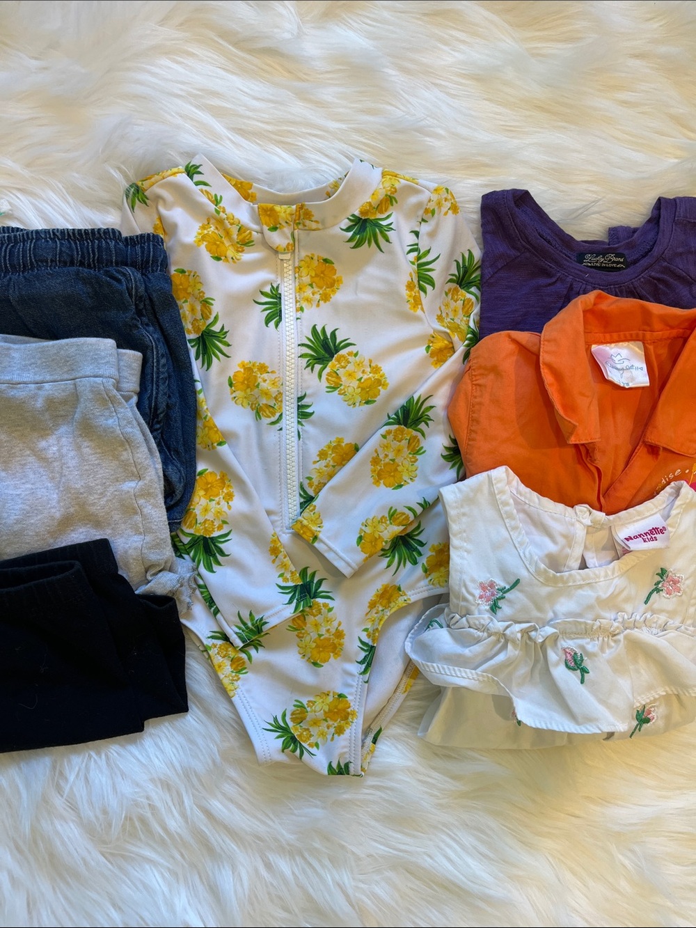 2T Girls Clothing Bundle- 7 Items!